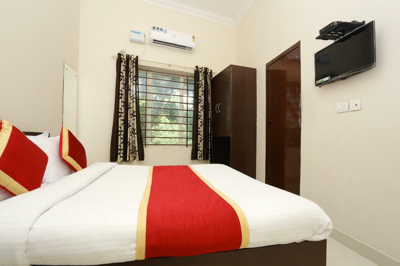 Oyo 9118 Saravana Inn Thiruvananthapuram Zewnętrze zdjęcie